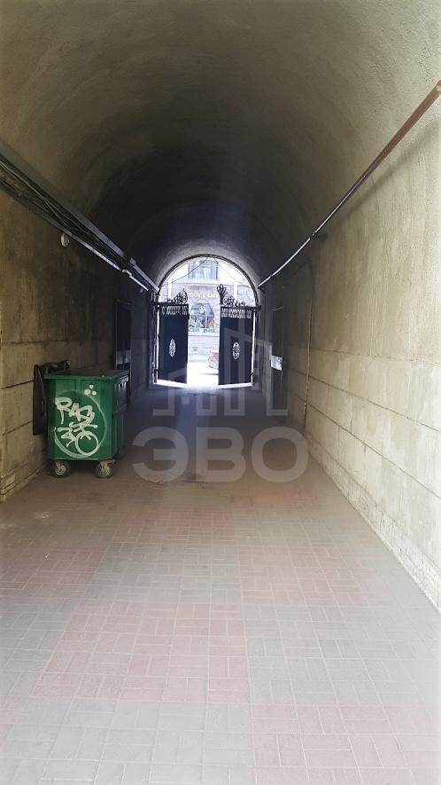 трехкомнатная квартира в Санкт-Петербурге по адресу: Большой П.С. пр-кт., 102