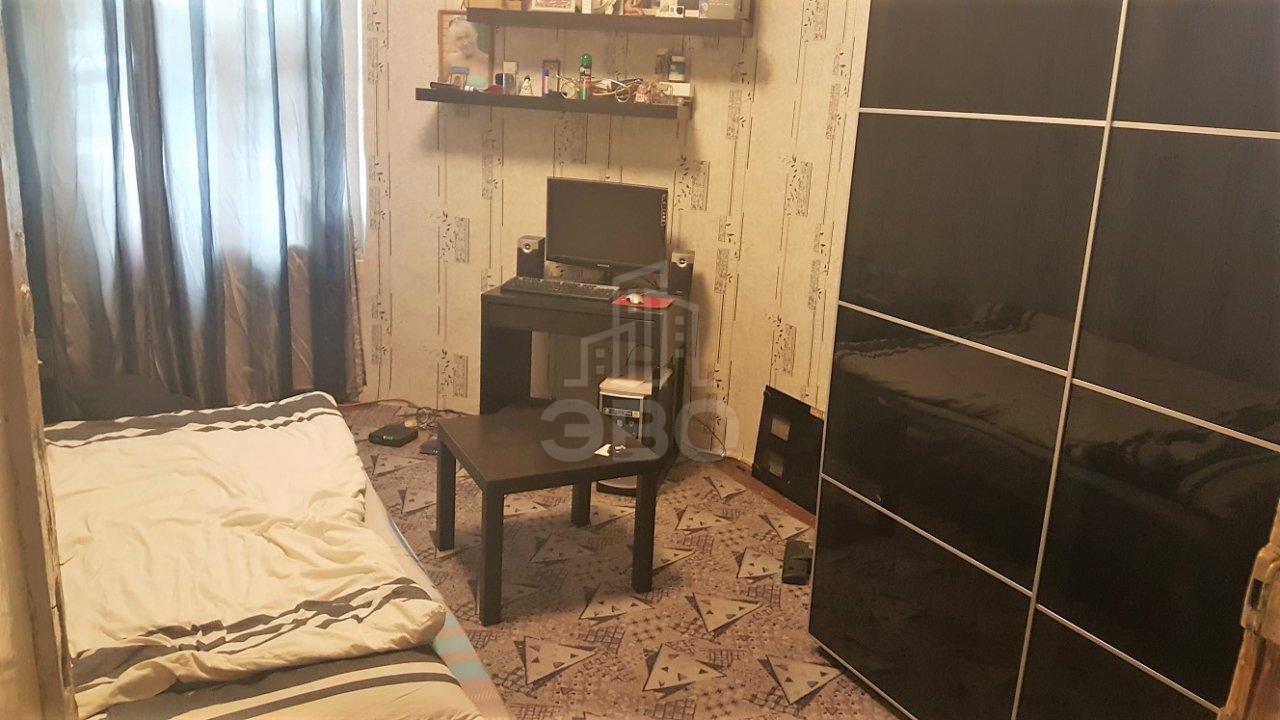 трехкомнатная квартира в Санкт-Петербурге по адресу: Большой П.С. пр-кт., 102