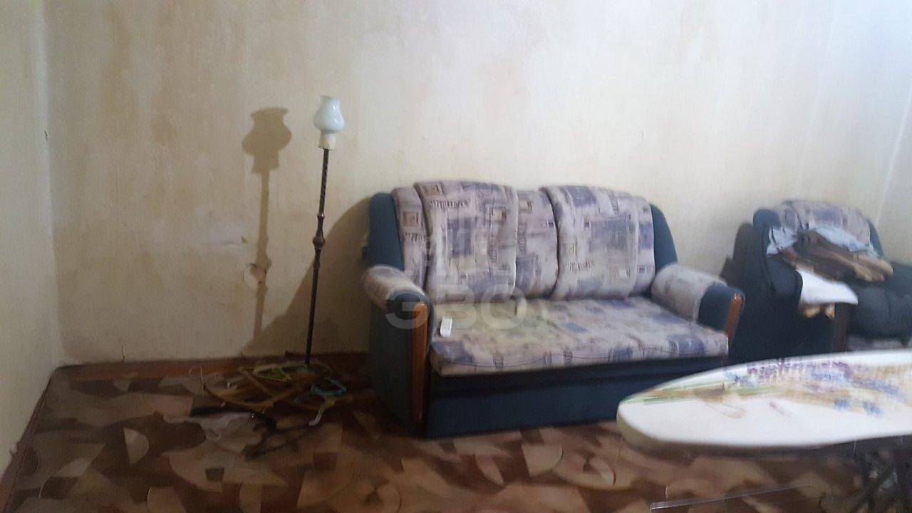 трехкомнатная квартира в Санкт-Петербурге по адресу: Большой П.С. пр-кт., 102