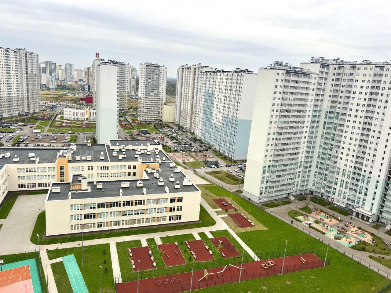 однокомнатная квартира в Санкт-Петербурге по адресу: Пахомовская ул., 22, строение 1