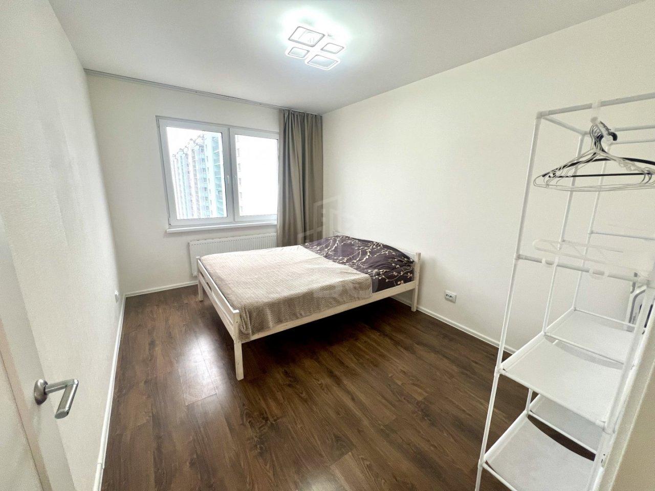 однокомнатная квартира в Санкт-Петербурге по адресу: Пахомовская ул., 22, строение 1