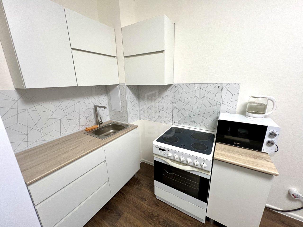 однокомнатная квартира в Санкт-Петербурге по адресу: Пахомовская ул., 22, строение 1