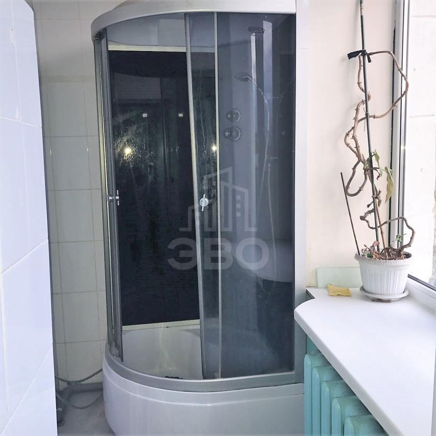 комната в Санкт-Петербурге по адресу: Энгельса пр-кт., 32