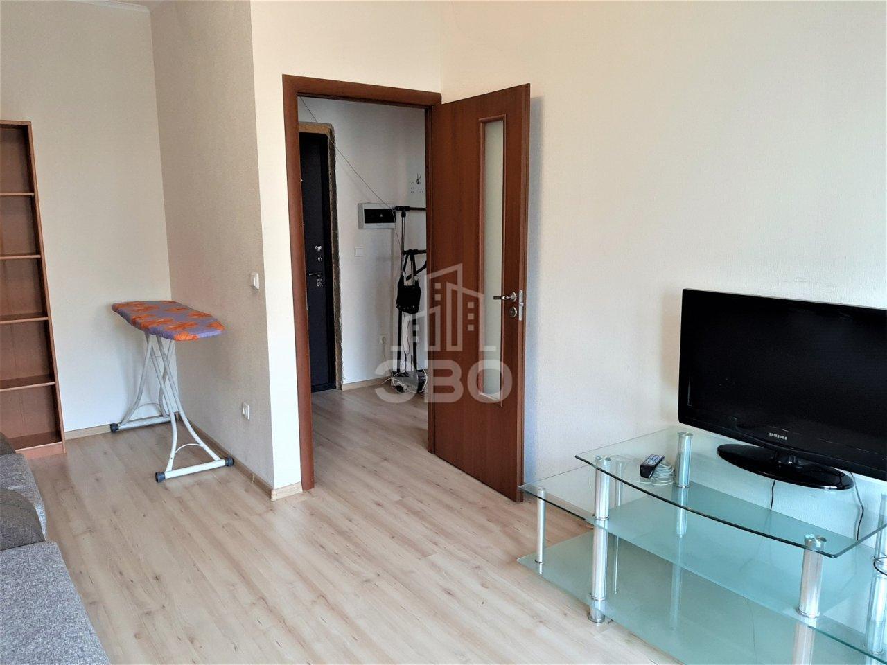 однокомнатная квартира в Санкт-Петербурге по адресу: Охтинская аллея, 14