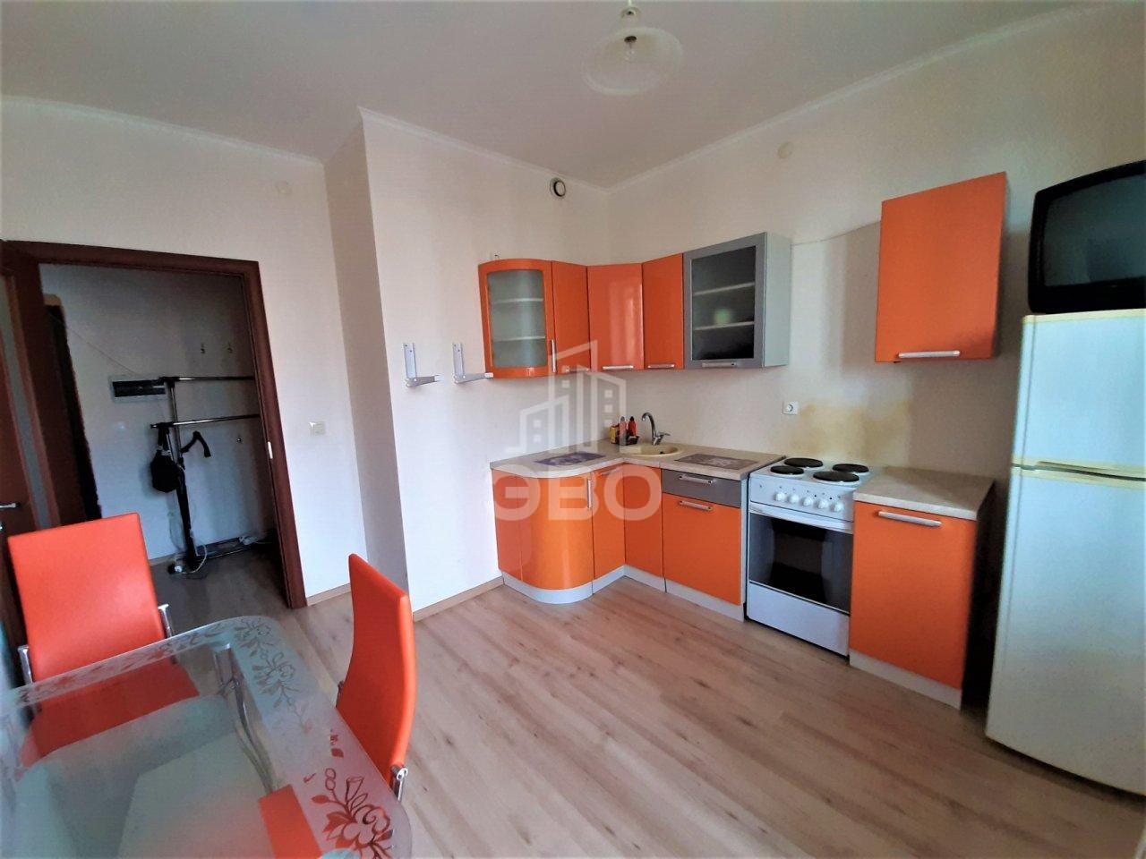 однокомнатная квартира в Санкт-Петербурге по адресу: Охтинская аллея, 14