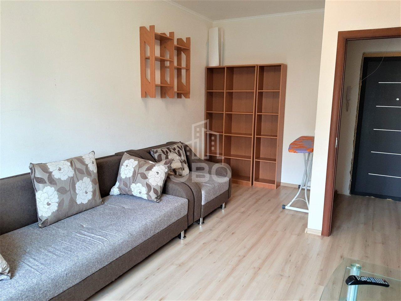 однокомнатная квартира в Санкт-Петербурге по адресу: Охтинская аллея, 14