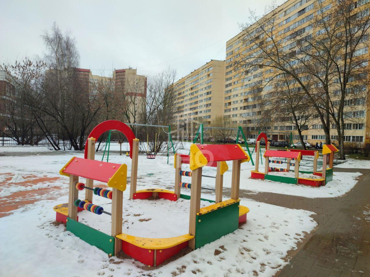 двухкомнатная квартира в Санкт-Петербурге по адресу: Доблести ул., 26, к 2