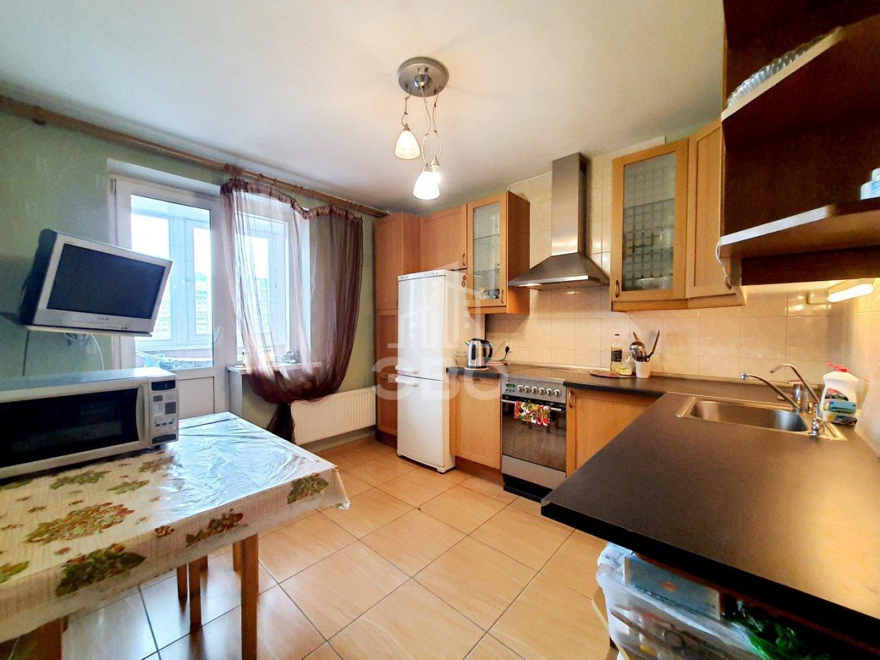 однокомнатная квартира в Санкт-Петербурге по адресу: Комендантский проспект, 17, к 1, литера А