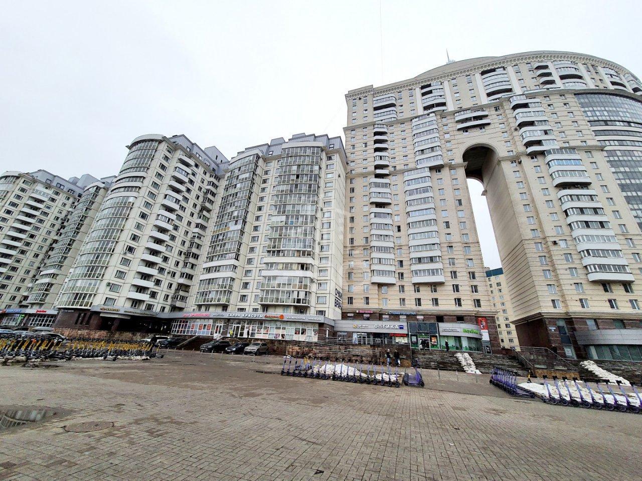 однокомнатная квартира в Санкт-Петербурге по адресу: Комендантский проспект, 17, к 1, литера А