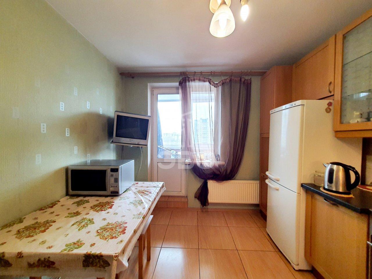 однокомнатная квартира в Санкт-Петербурге по адресу: Комендантский проспект, 17, к 1, литера А