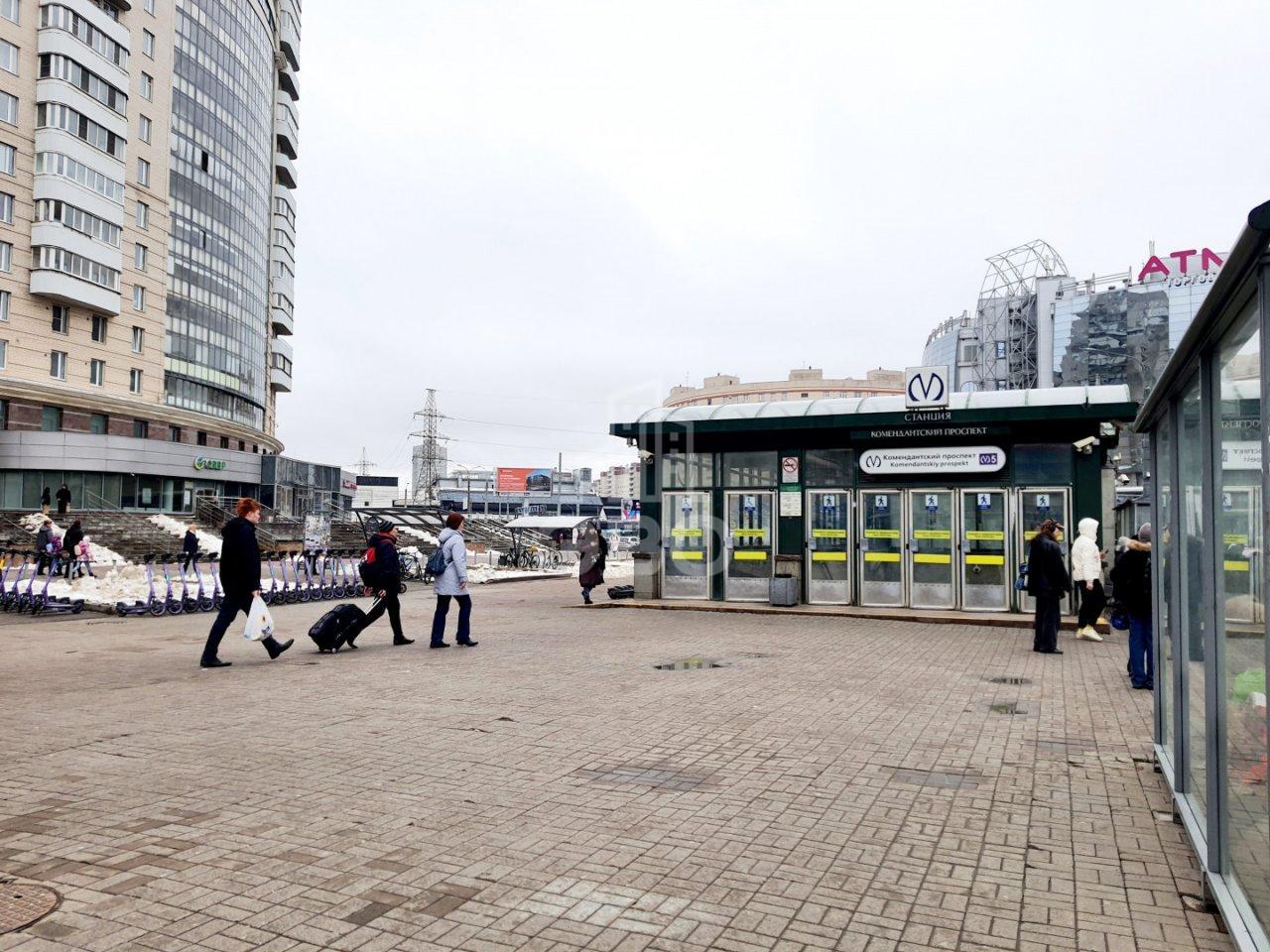 однокомнатная квартира в Санкт-Петербурге по адресу: Комендантский проспект, 17, к 1, литера А