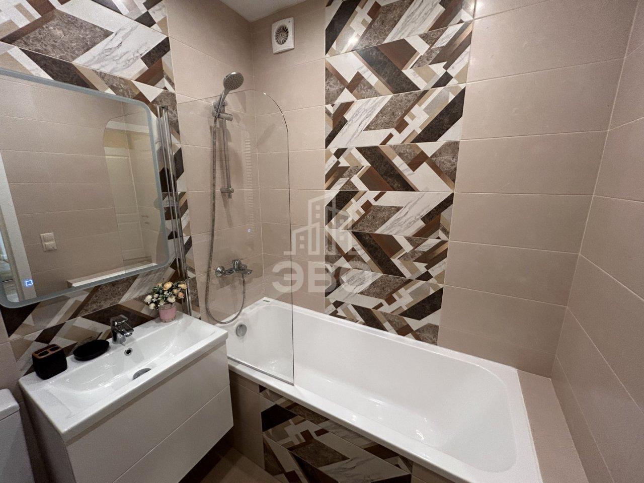 однокомнатная квартира в Санкт-Петербурге по адресу: Героев проспект, 18