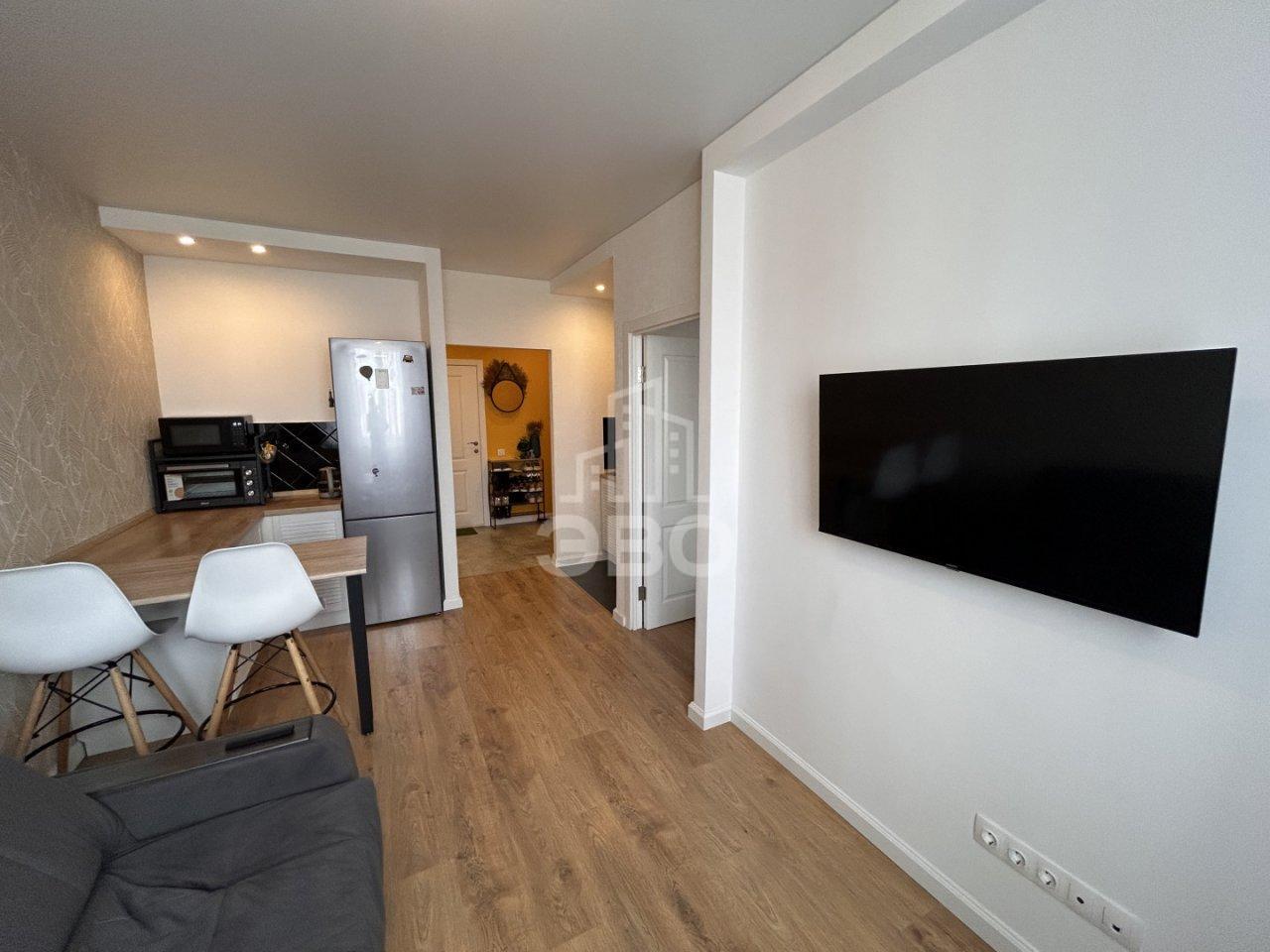 однокомнатная квартира в Санкт-Петербурге по адресу: Героев проспект, 18