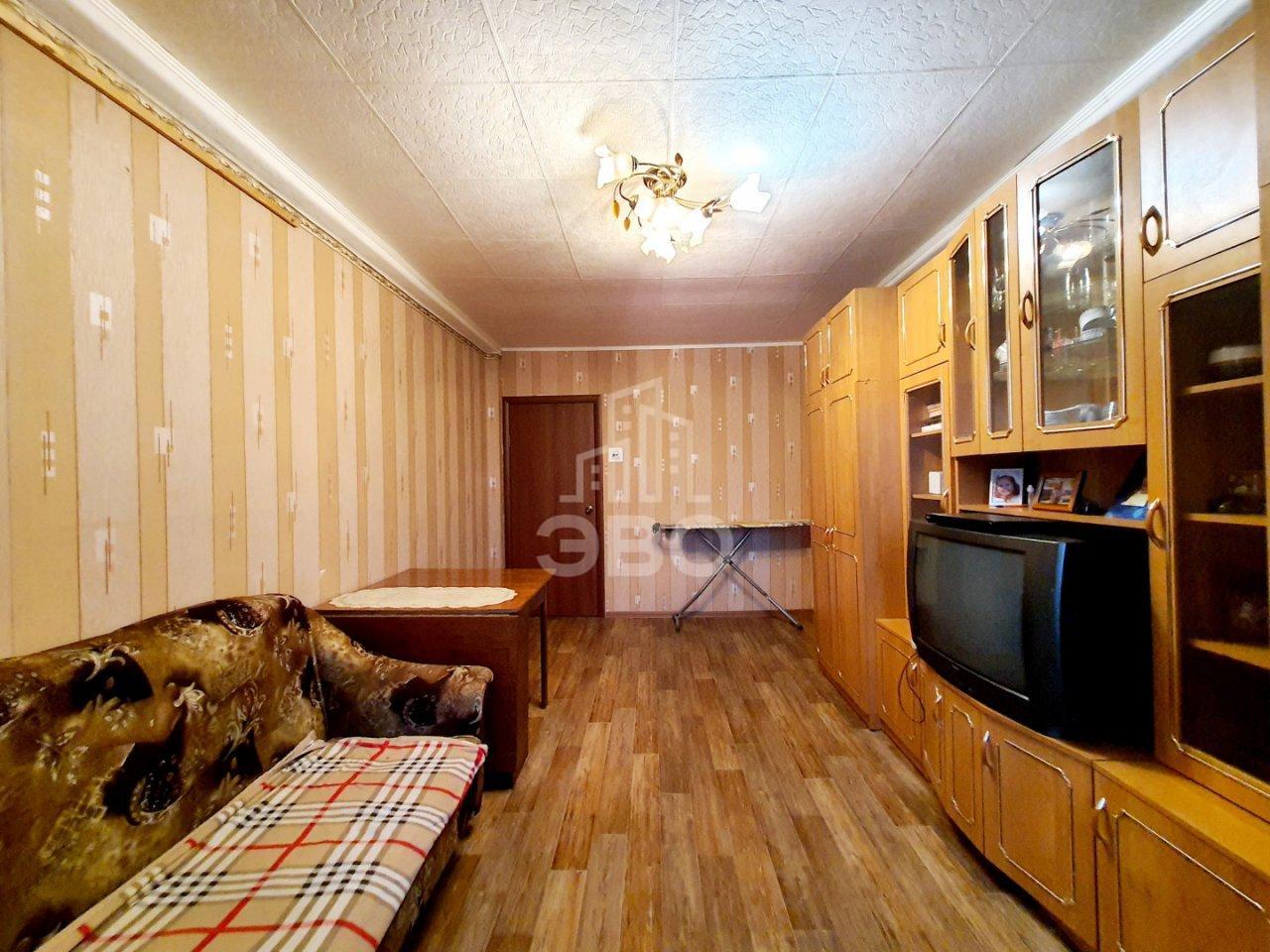 двухкомнатная квартира в Санкт-Петербурге по адресу: Большевиков проспект, 73, к 1