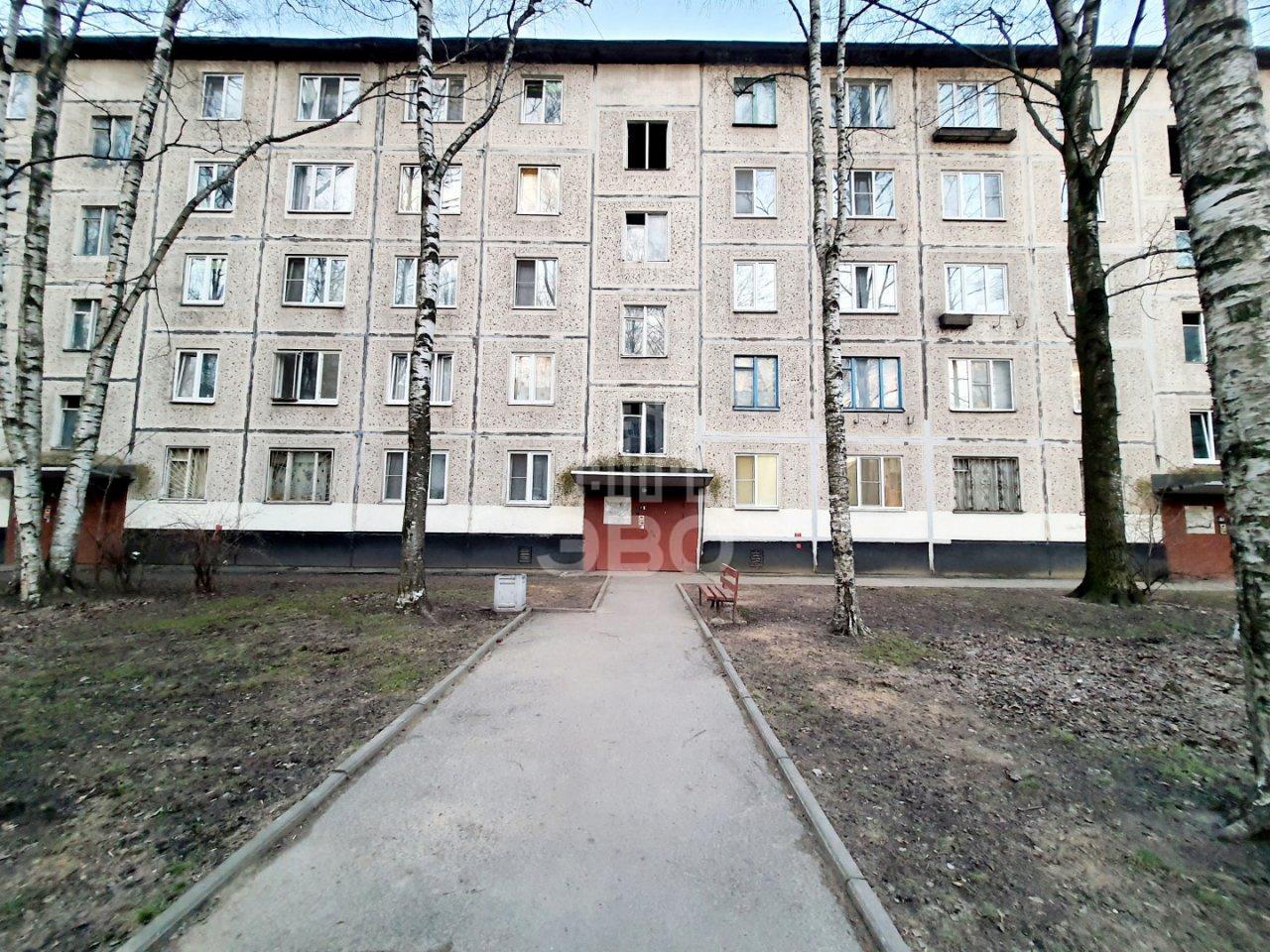 двухкомнатная квартира в Санкт-Петербурге по адресу: Большевиков проспект, 73, к 1