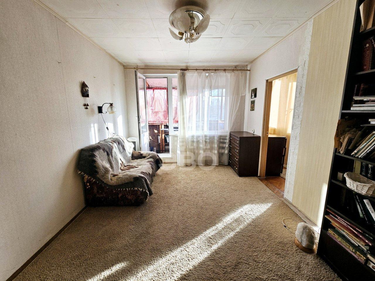 трехкомнатная квартира в Санкт-Петербурге по адресу: Науки проспект, 73, к 1, литера А