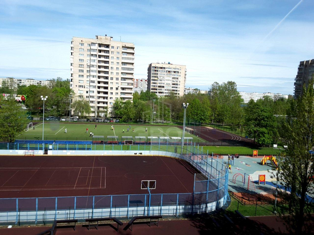 двухкомнатная квартира в Санкт-Петербурге по адресу: Белы Куна ул., 13, к.4