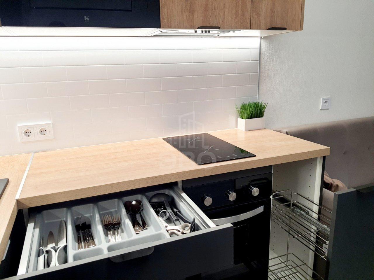 однокомнатная квартира в Санкт-Петербурге по адресу: Фарфоровская ул., 7, к 1