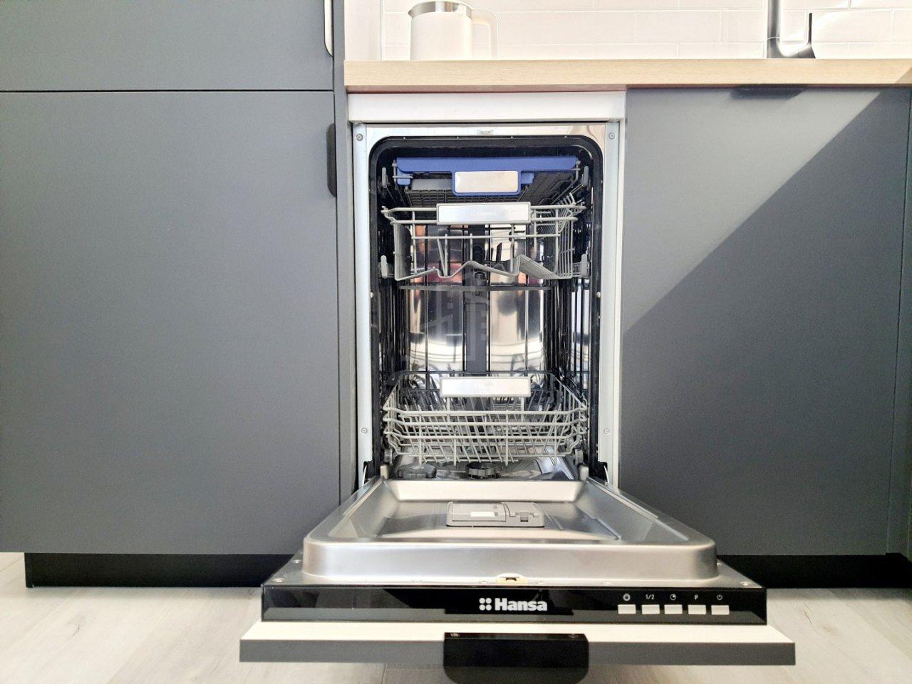 однокомнатная квартира в Санкт-Петербурге по адресу: Фарфоровская ул., 7, к 1