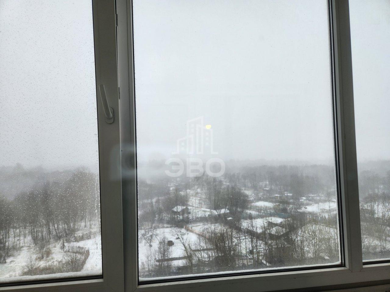 однокомнатная квартира в Санкт-Петербурге по адресу: Красных Военлетов ул., 2а