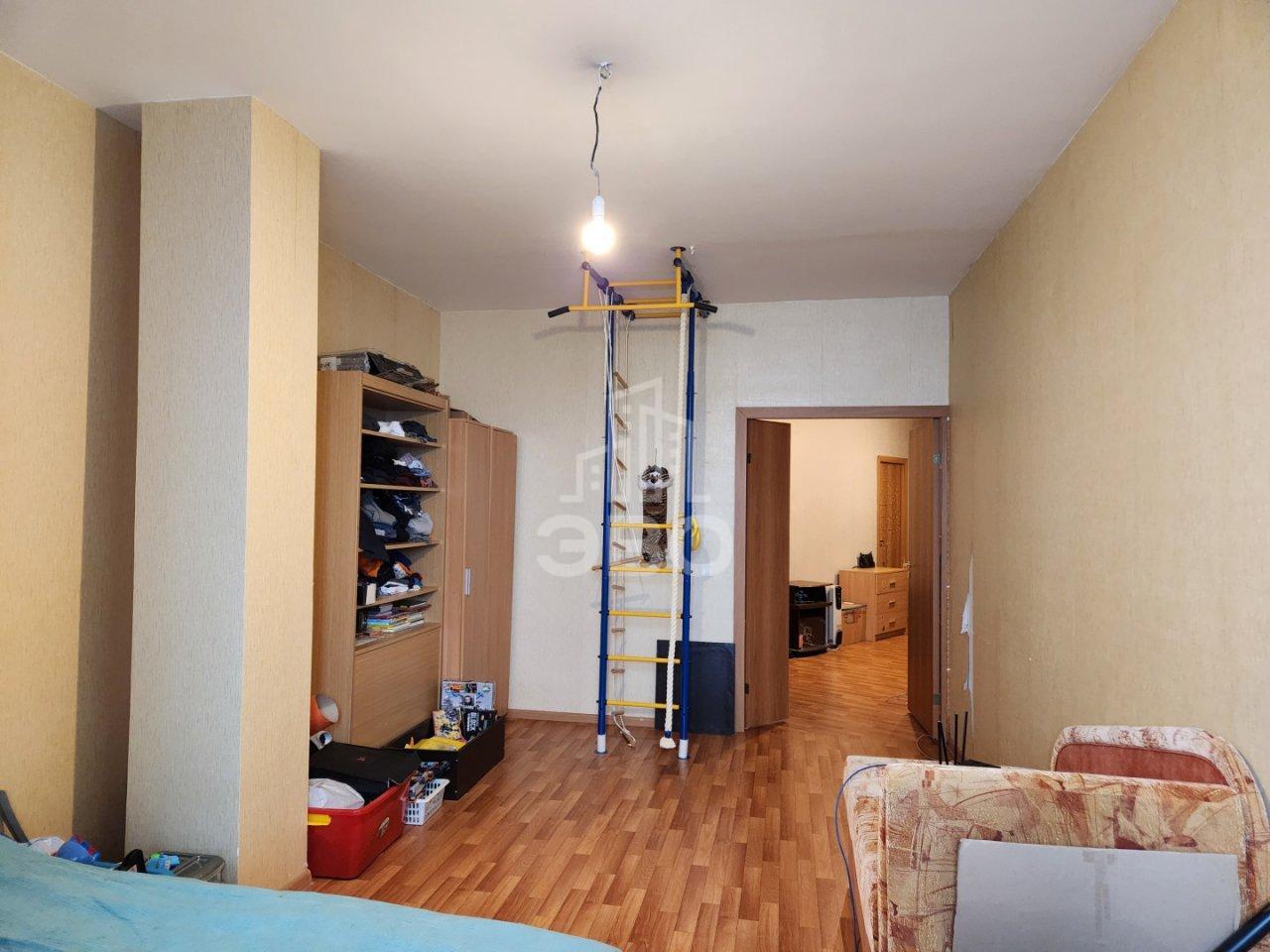 однокомнатная квартира в Санкт-Петербурге по адресу: Красных Военлетов ул., 2а