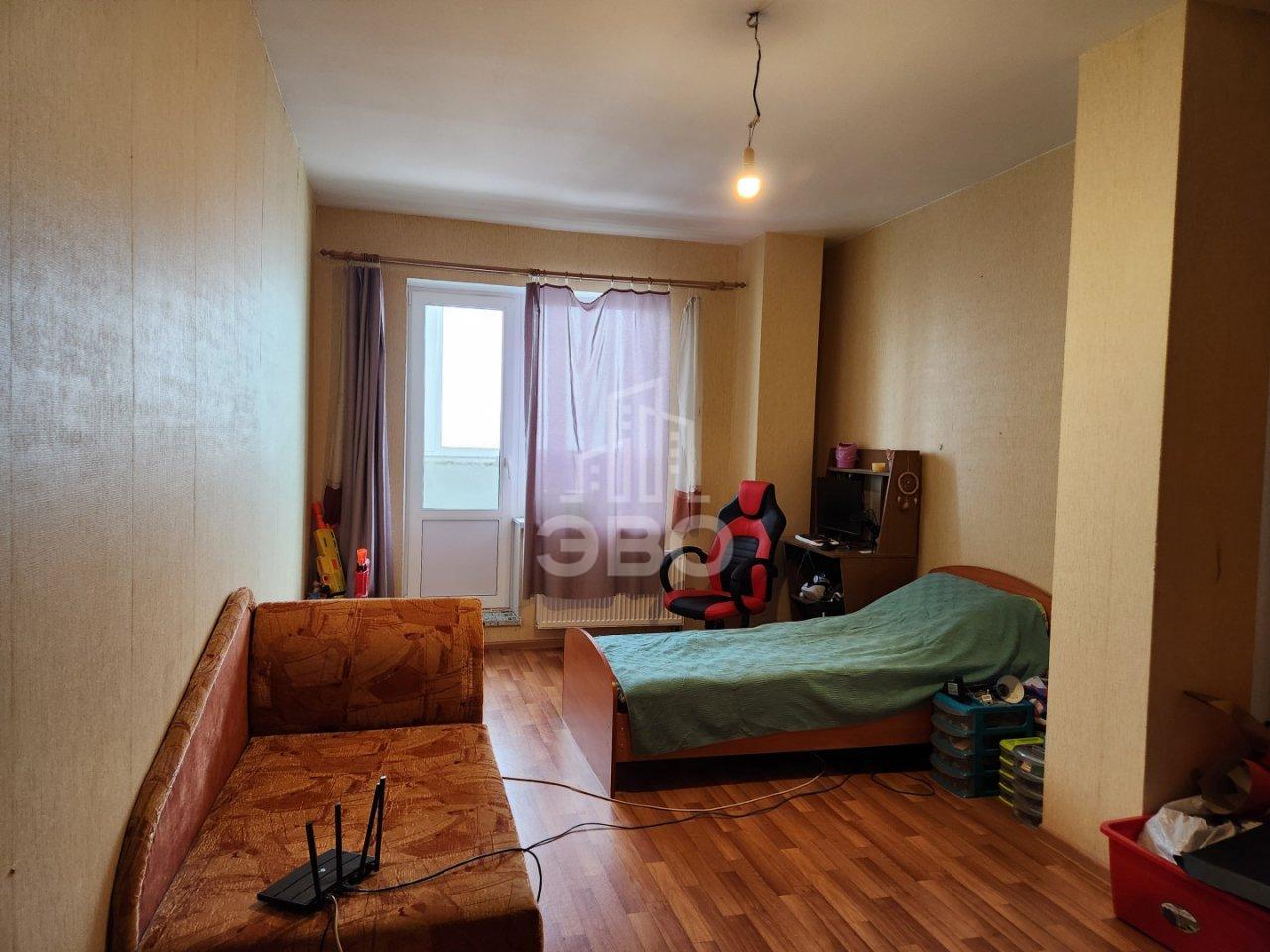 однокомнатная квартира в Санкт-Петербурге по адресу: Красных Военлетов ул., 2а