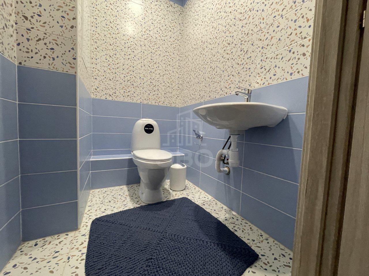 двухкомнатная квартира в Санкт-Петербурге по адресу: Измайловский б-р., 11, строение 1