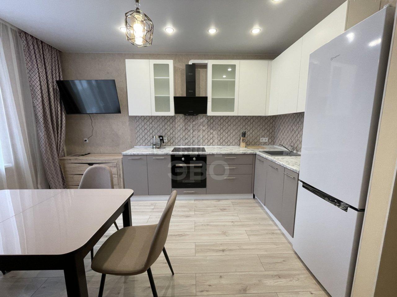 двухкомнатная квартира в Санкт-Петербурге по адресу: Измайловский б-р., 11, строение 1