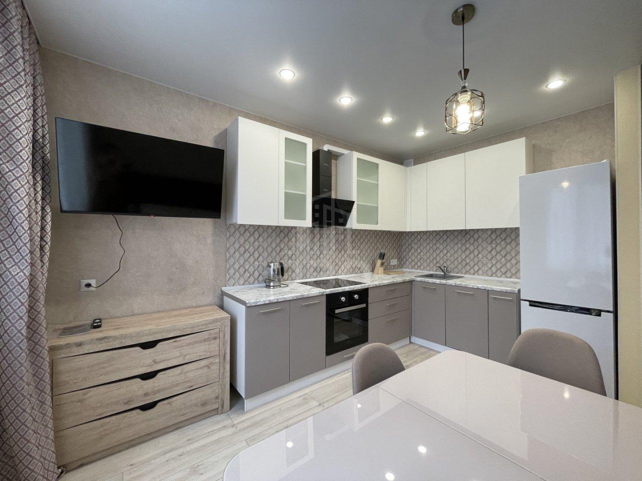 двухкомнатная квартира в Санкт-Петербурге по адресу: Измайловский б-р., 11, строение 1