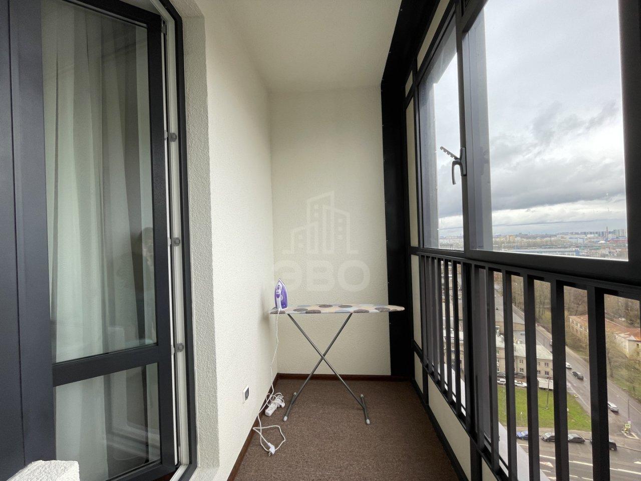 однокомнатная квартира в Санкт-Петербурге по адресу: Фарфоровская ул., 9