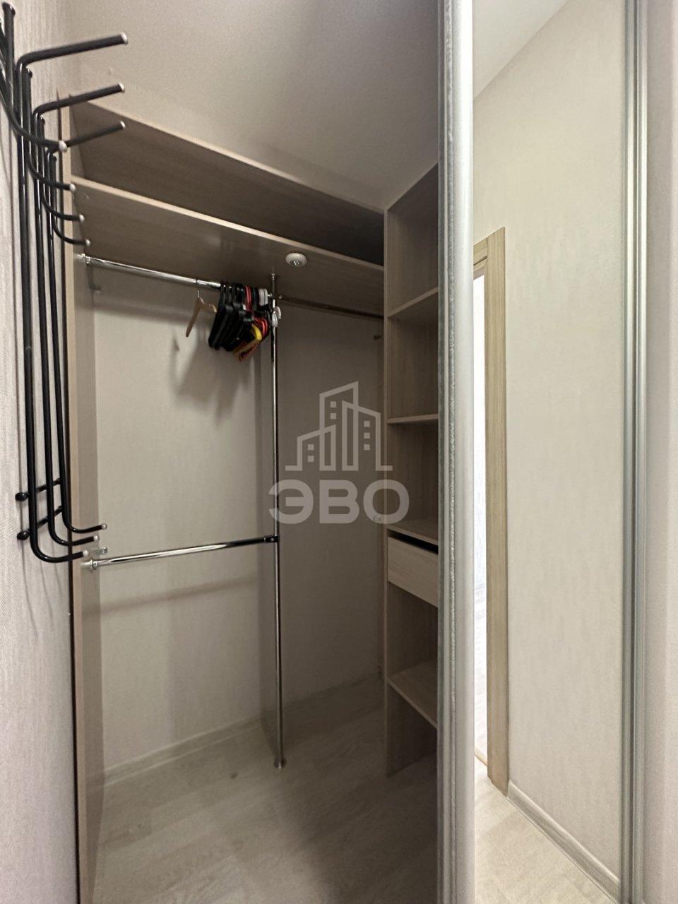 однокомнатная квартира в Санкт-Петербурге по адресу: Лидии Зверевой ул., 3, к 1, строение 1