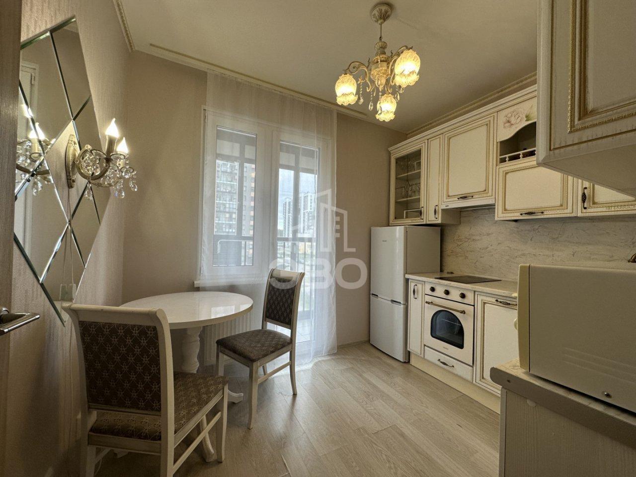 однокомнатная квартира в Санкт-Петербурге по адресу: Лидии Зверевой ул., 3, к 1, строение 1