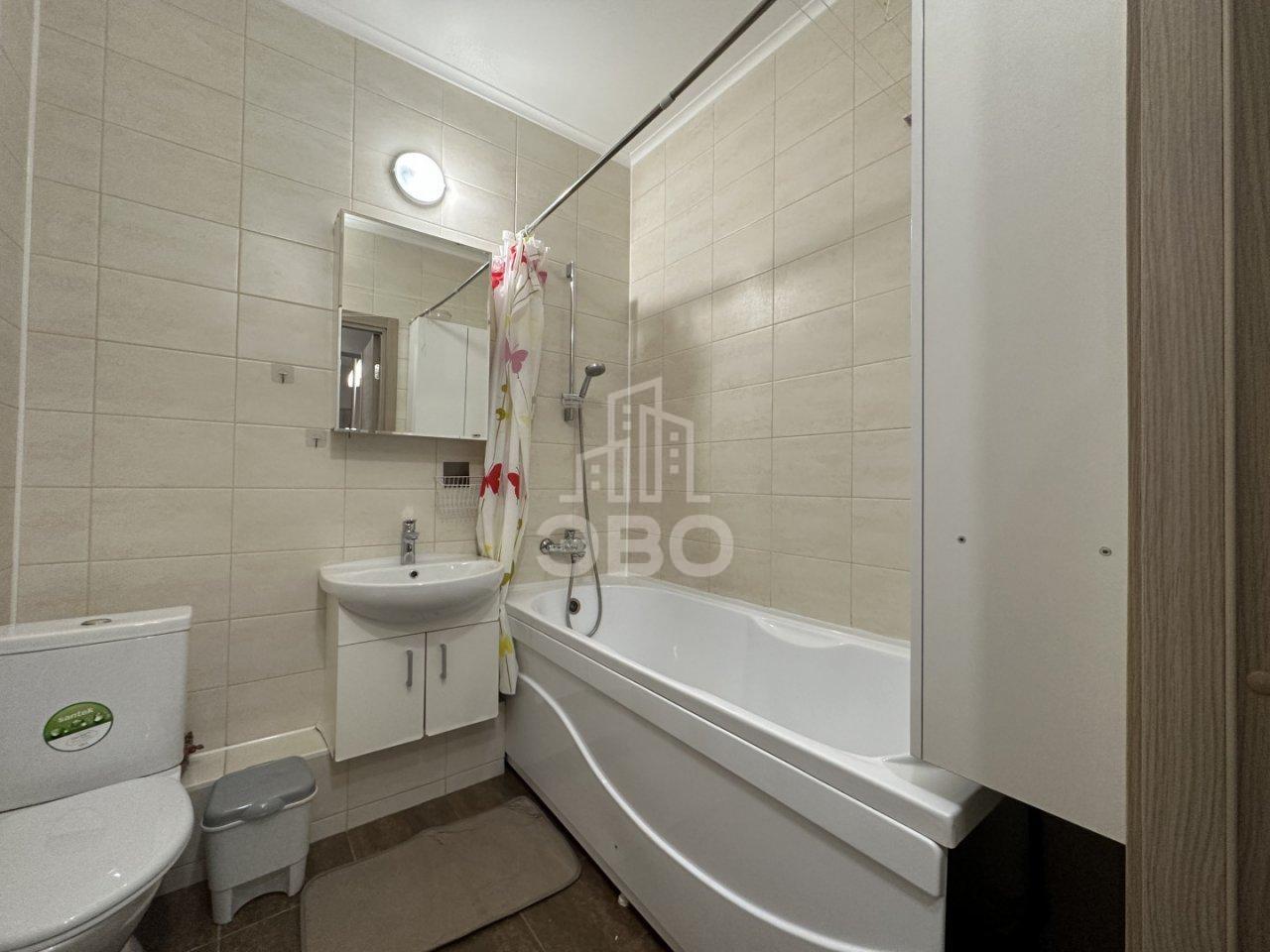 однокомнатная квартира в Санкт-Петербурге по адресу: Лидии Зверевой ул., 3, к 1, строение 1