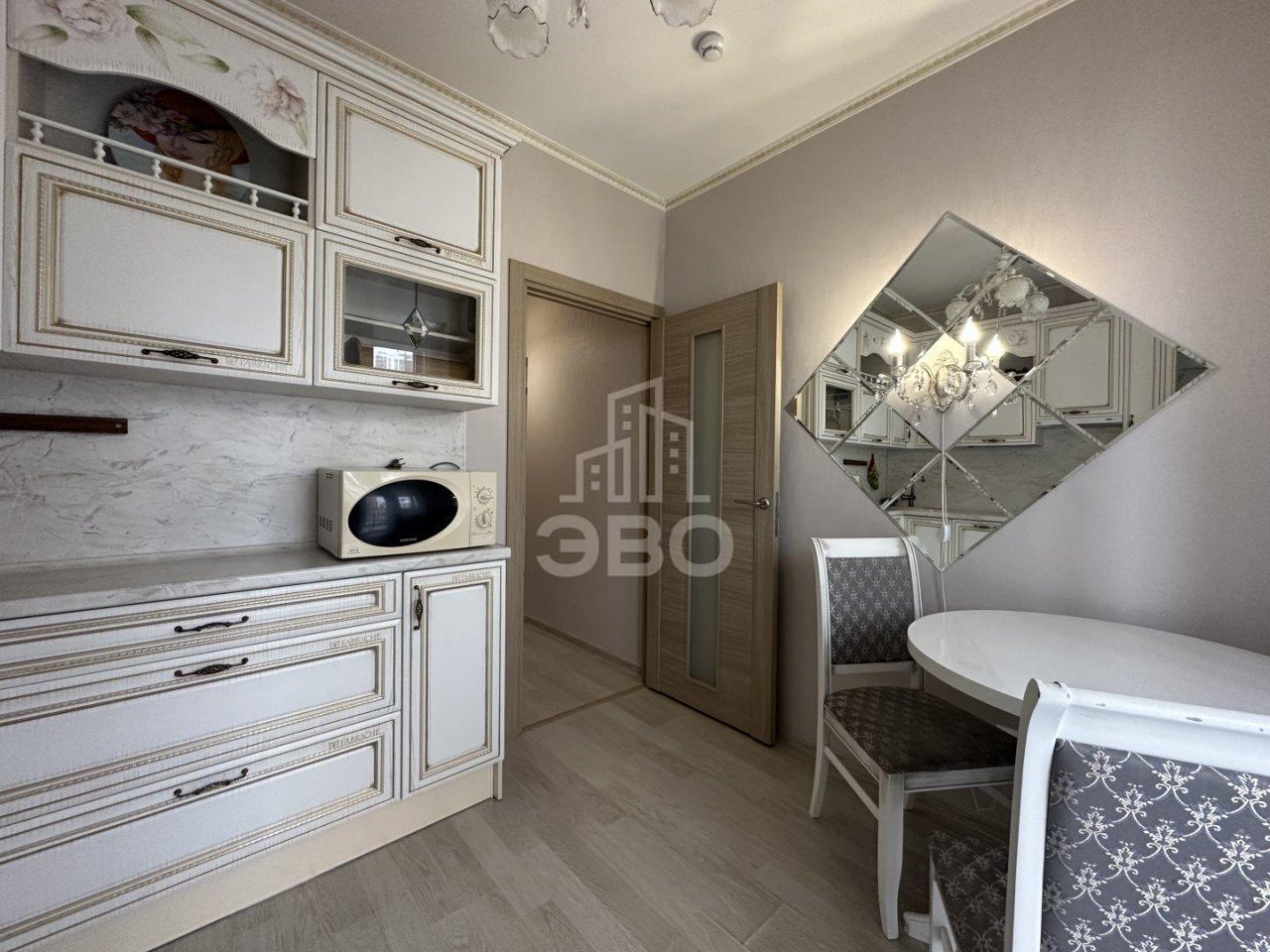 однокомнатная квартира в Санкт-Петербурге по адресу: Лидии Зверевой ул., 3, к 1, строение 1