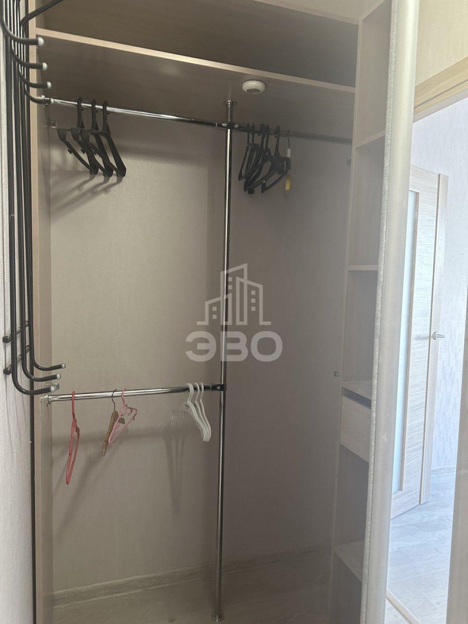 однокомнатная квартира в Санкт-Петербурге по адресу: Лидии Зверевой ул., 3, к 1, строение 1