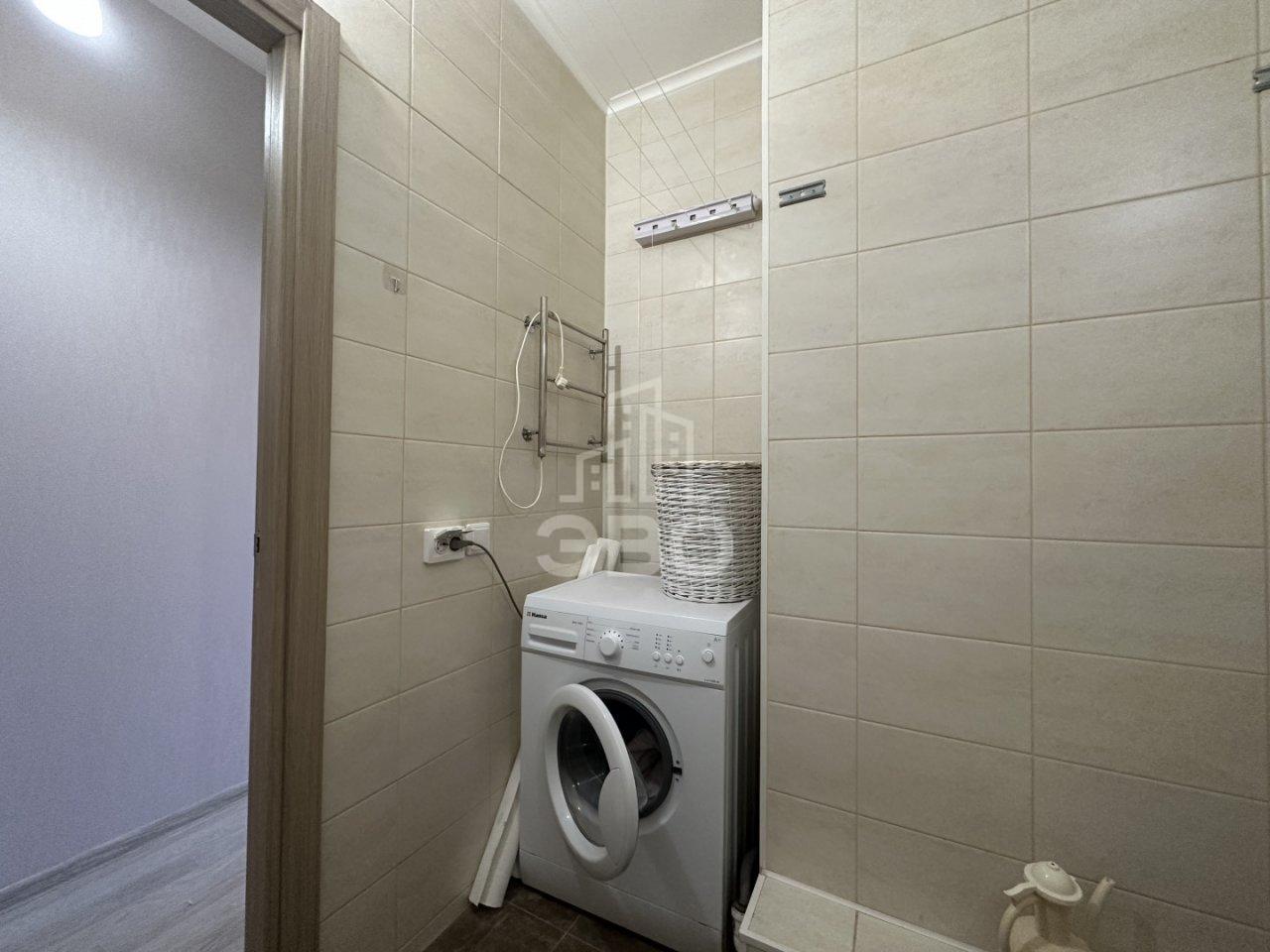 однокомнатная квартира в Санкт-Петербурге по адресу: Лидии Зверевой ул., 3, к 1, строение 1