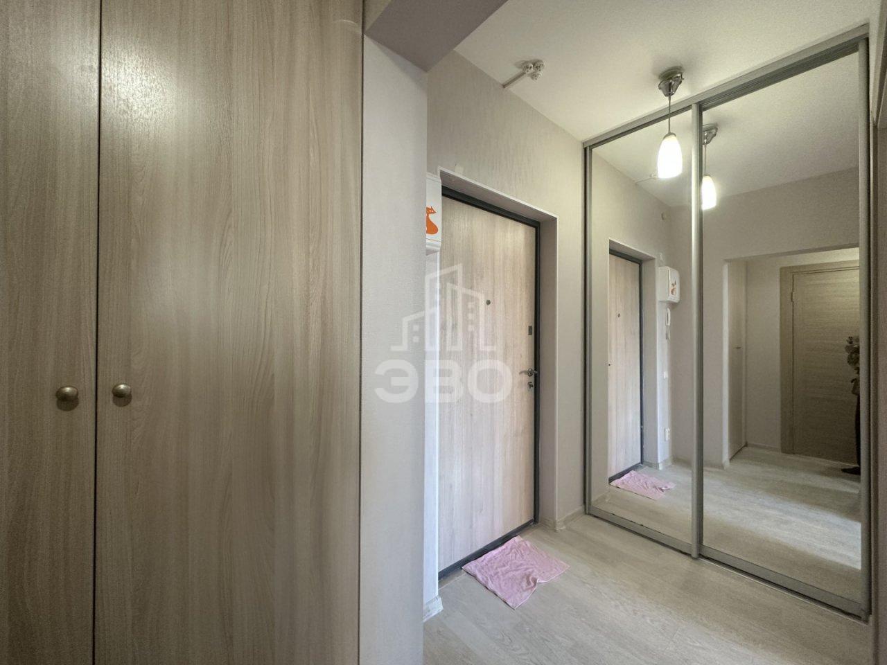 однокомнатная квартира в Санкт-Петербурге по адресу: Лидии Зверевой ул., 3, к 1, строение 1