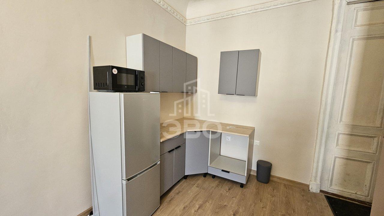 комната в Санкт-Петербурге по адресу: Херсонская ул., 19