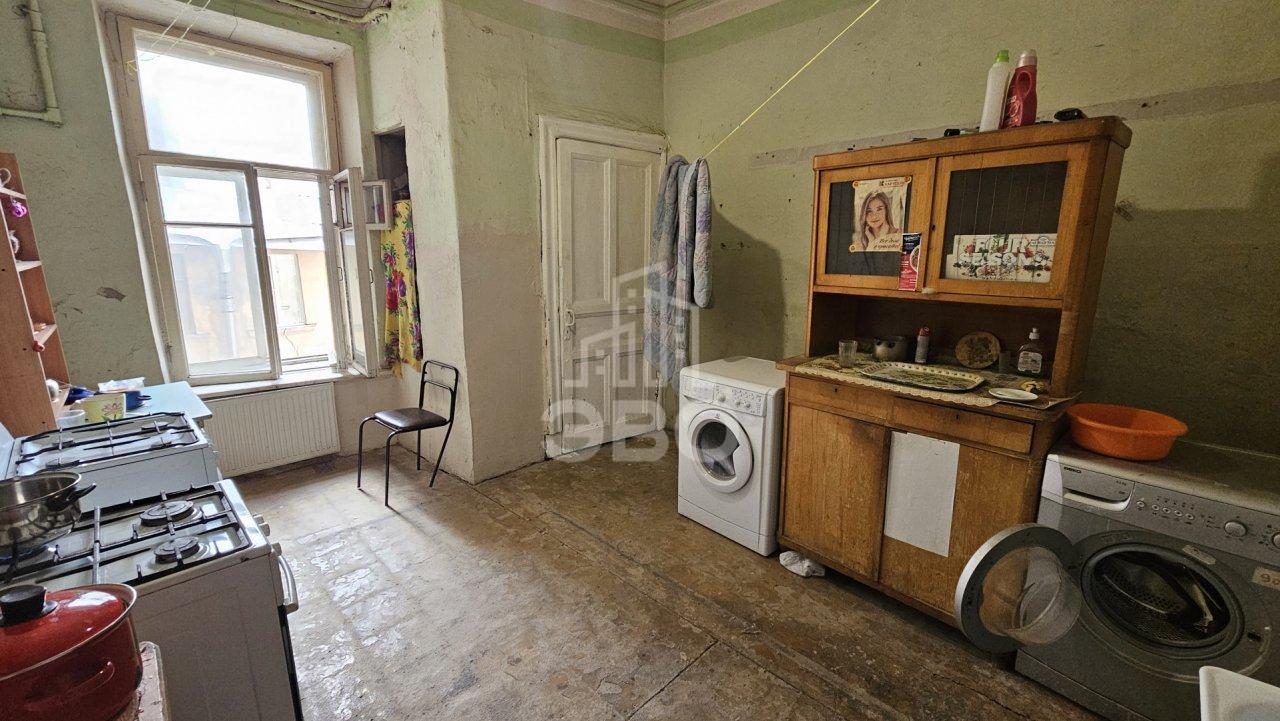 комната в Санкт-Петербурге по адресу: Херсонская ул., 19