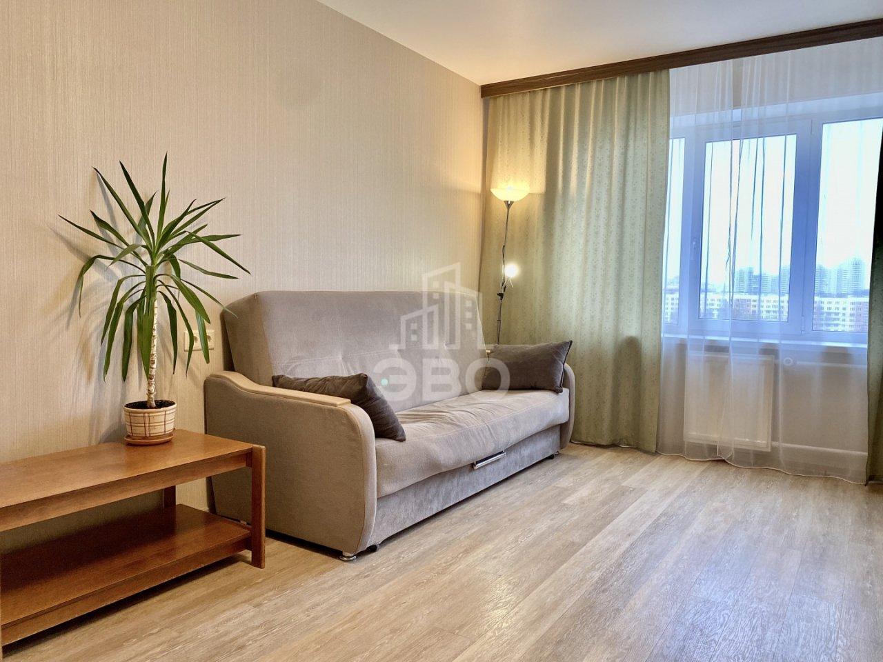 однокомнатная квартира в Санкт-Петербурге по адресу: Северный проспект, 63, к 1