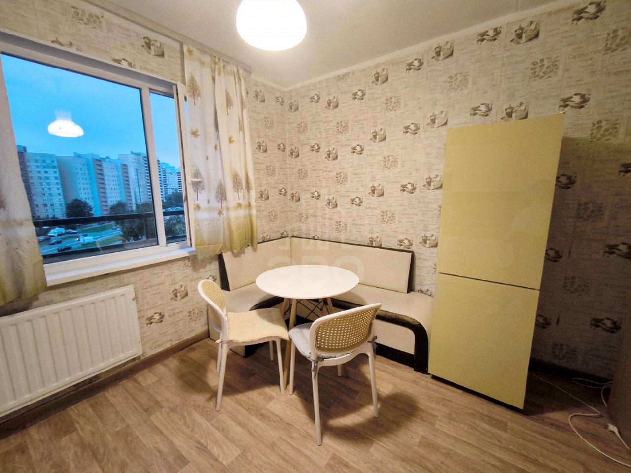 однокомнатная квартира в Санкт-Петербурге по адресу: Ударников проспект, 56, к 1