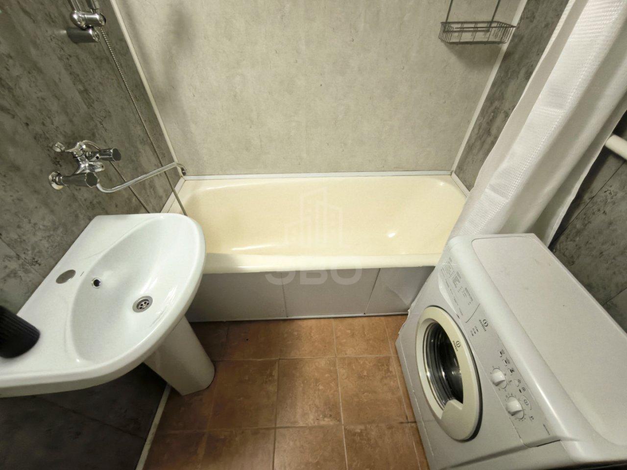 однокомнатная квартира в Санкт-Петербурге по адресу: Ударников проспект, 56, к 1