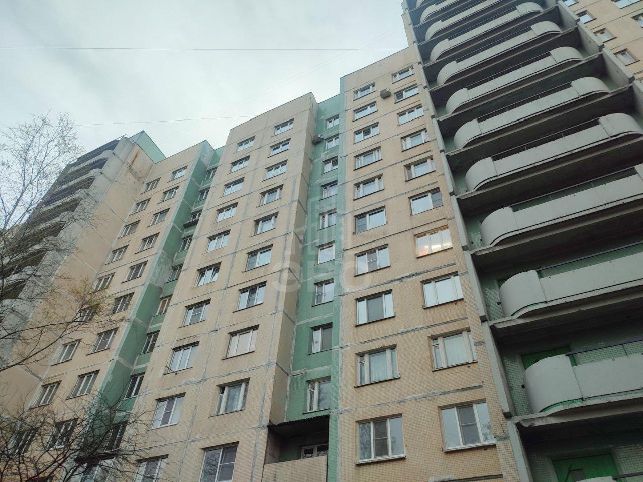 однокомнатная квартира в Санкт-Петербурге по адресу: Ударников проспект, 56, к 1