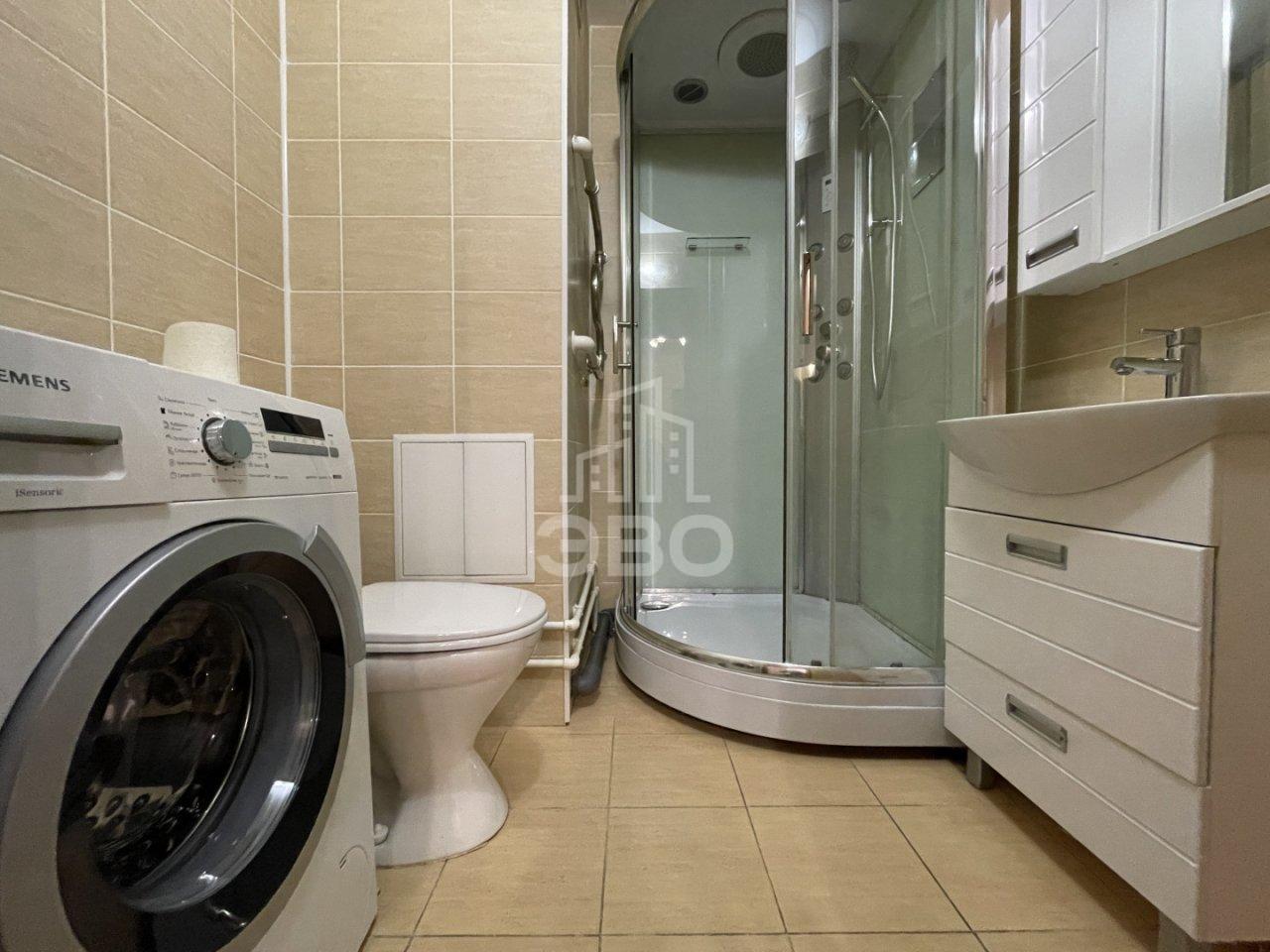 трехкомнатная квартира в Санкт-Петербурге по адресу: Дунайский проспект, 14, к 1, литера А