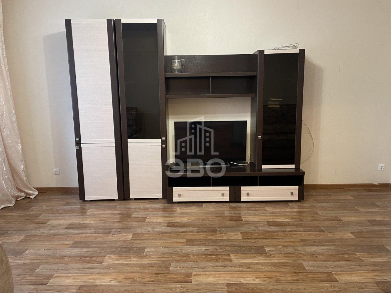 трехкомнатная квартира в Санкт-Петербурге по адресу: Дунайский проспект, 14, к 1, литера А