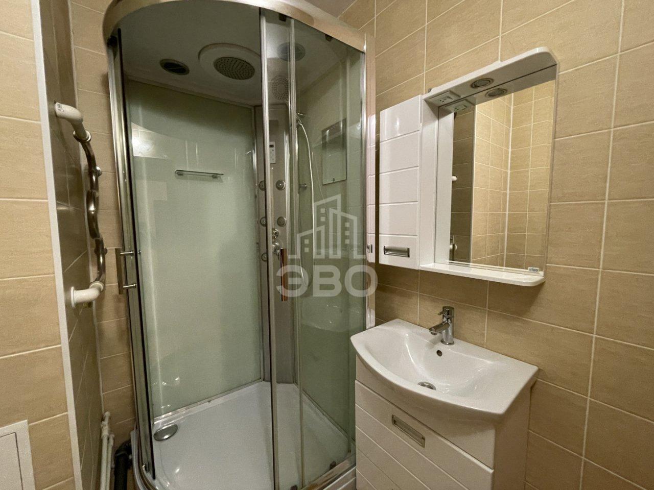 трехкомнатная квартира в Санкт-Петербурге по адресу: Дунайский проспект, 14, к 1, литера А