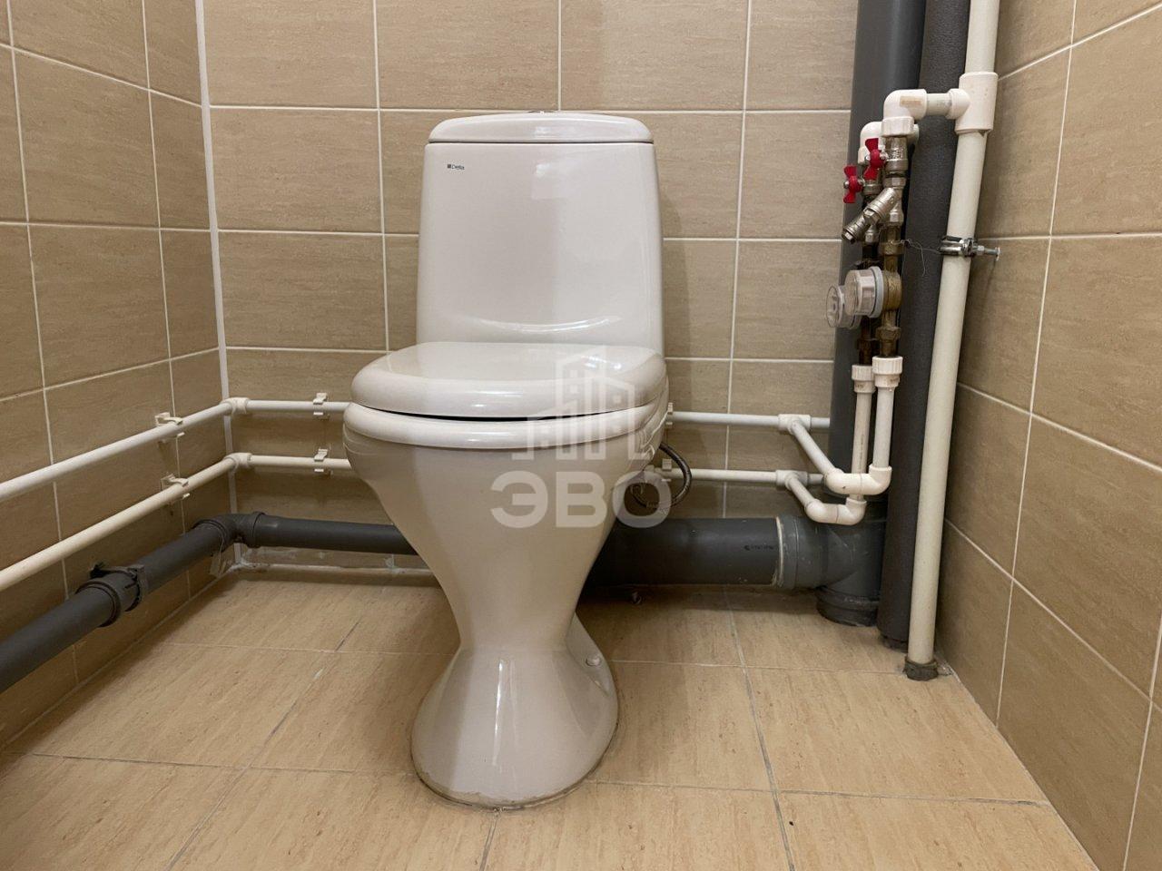 трехкомнатная квартира в Санкт-Петербурге по адресу: Дунайский проспект, 14, к 1, литера А