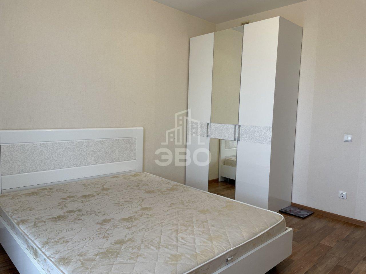 трехкомнатная квартира в Санкт-Петербурге по адресу: Дунайский проспект, 14, к 1, литера А