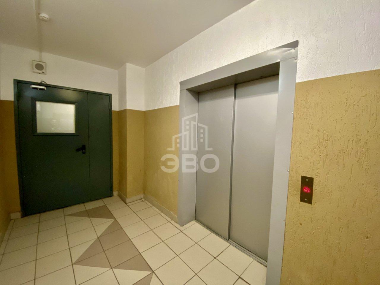 однокомнатная квартира в Санкт-Петербурге по адресу: Авиаторов Балтики проспект, 5, к 1