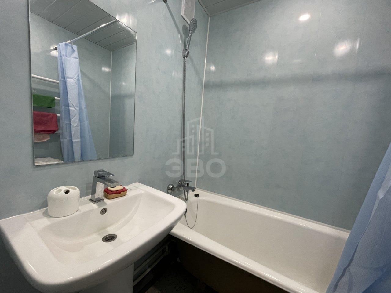 двухкомнатная квартира в Санкт-Петербурге по адресу: Малая Карпатская ул., 9, к 1